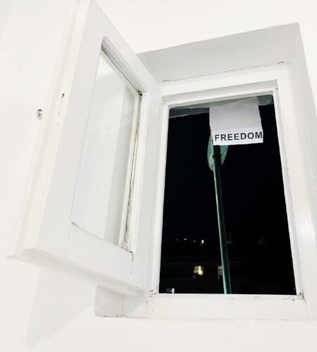 Приходите сегодня читать наши малотиражные книги р...