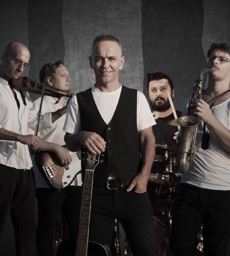 [Photo] Концерт кавер-группы Korablëv band (16+)