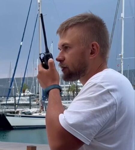 [Photo] Встреча на тему основ морской VHF-радиосвя...