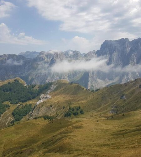 [Photo] 🌍 Группа хайкинга «Исследуя Черногорию» пр...