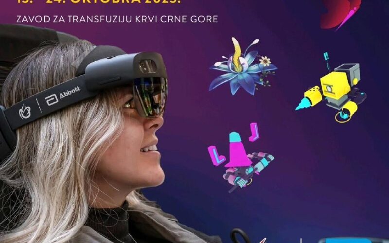 Женщина в VR-очках, участвующая в мероприятии по донорству крови в Черногории, октябрь 2025 года.